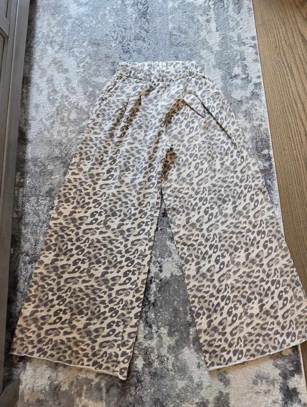 Aerie Wide Leg Street Trousers- Leopard - Picture 7 of 7